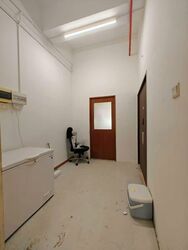 Ubi Centre (D14), Factory #593485611
